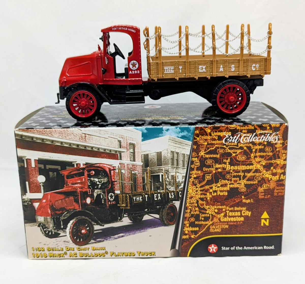 2001 ERTL Collectibles 1918 Mack AC Bulldog Flatbed Truck Diecast Bank 1/32