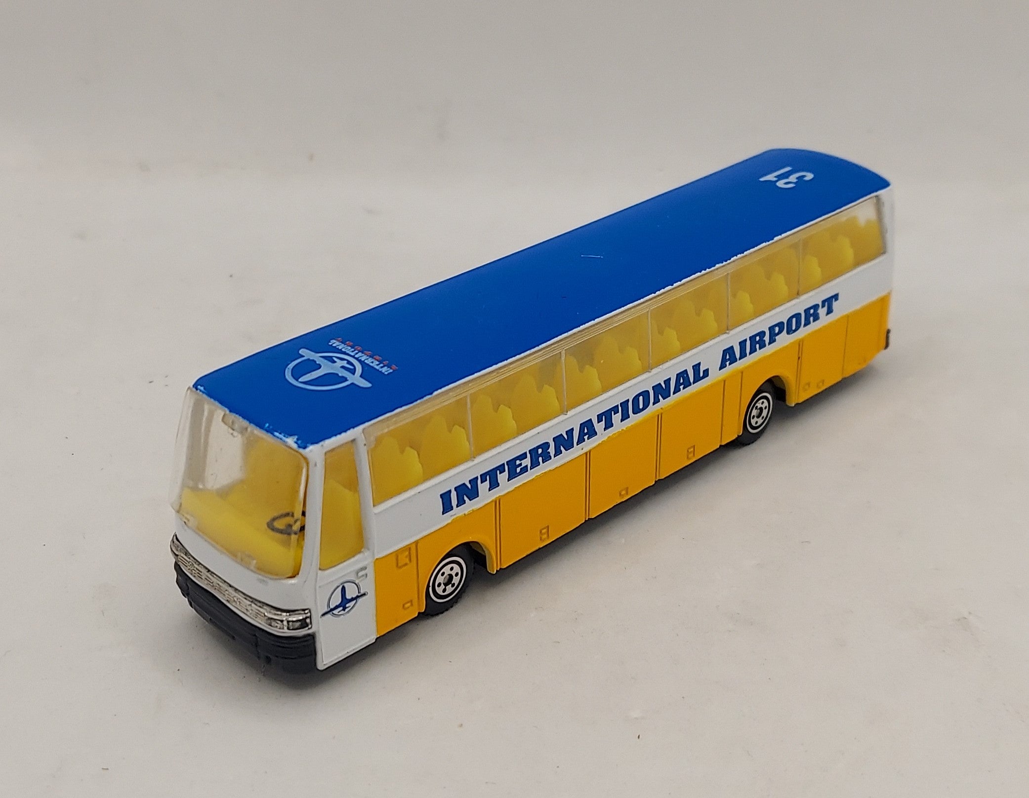 United Airlines Large 5.25 inches - International Airport Bus - Loose image 2