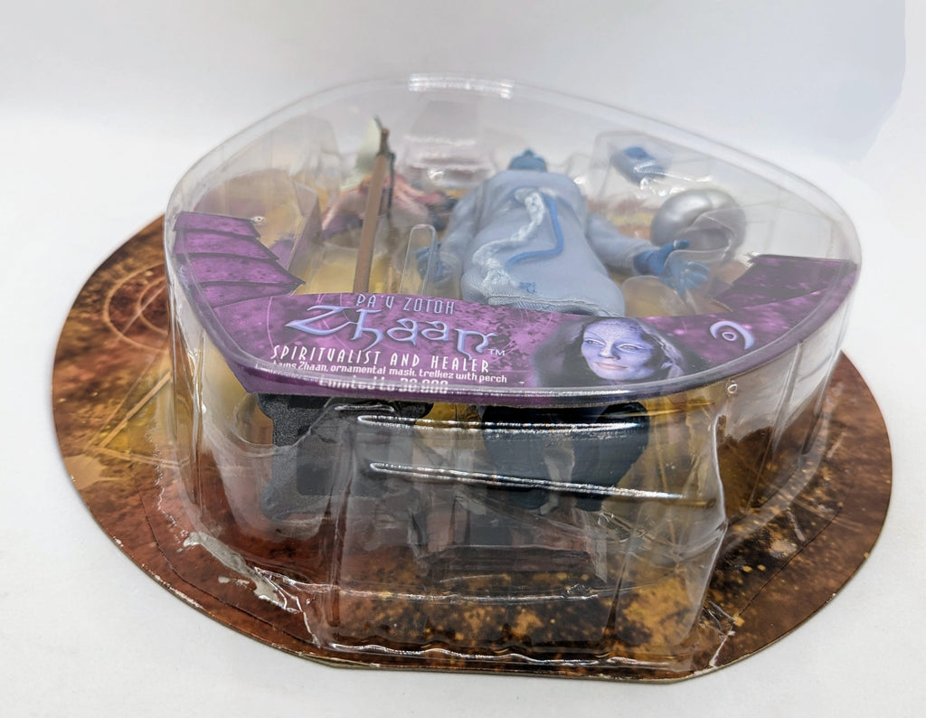 2000 Toy Vault Farscape Pa'u Zotoh Zhaan Spirtualist and Healer Series 1 Figure image 4