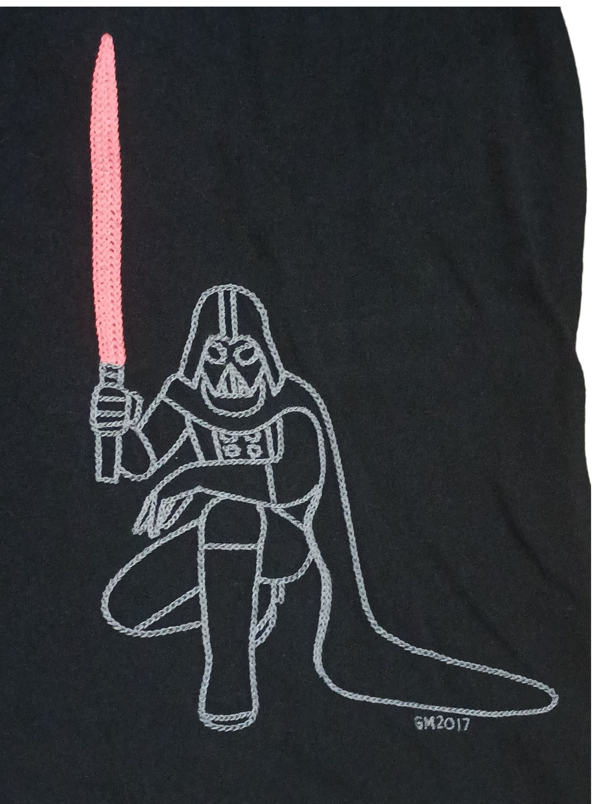 Uniqlo UT Star Wars Darth Vader Embroidered Black T-Shirt Size Large image 3