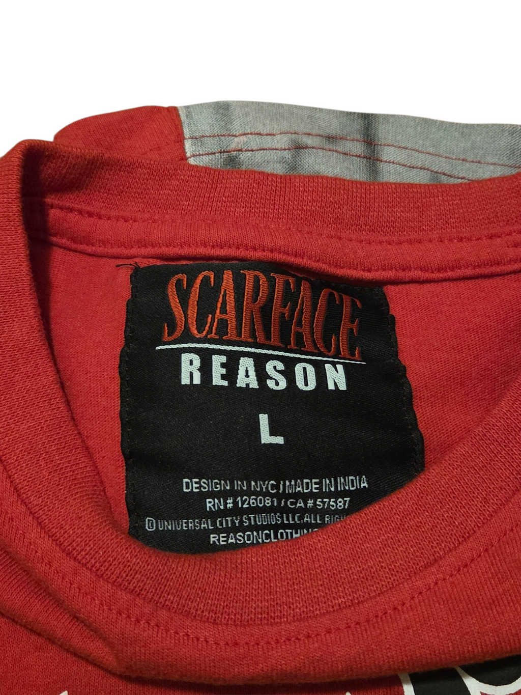 Reason Scarface Movie Old English Tony Montana Red Graphic T-Shirt Size L image 3