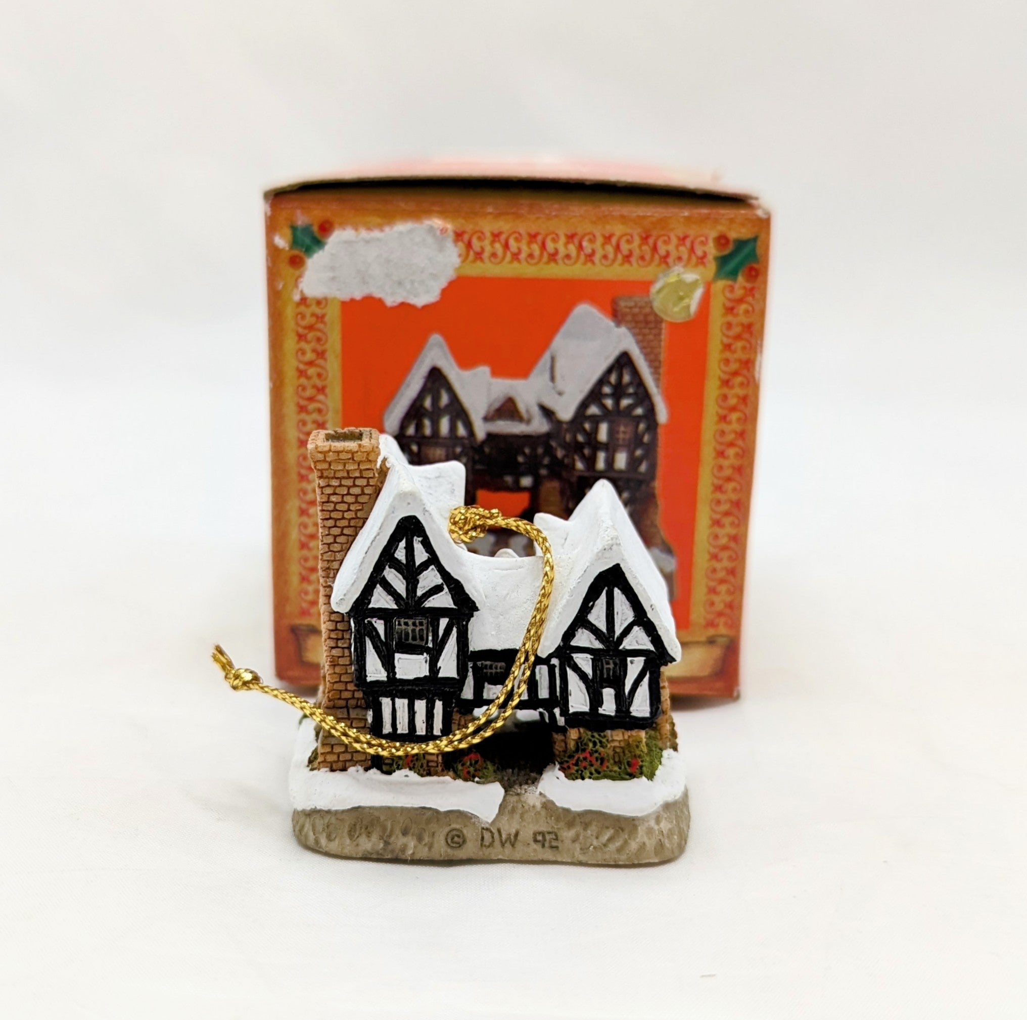 Vintage 1992 David Winter Cottages Tudor Manor House Christmas Ornament image 2