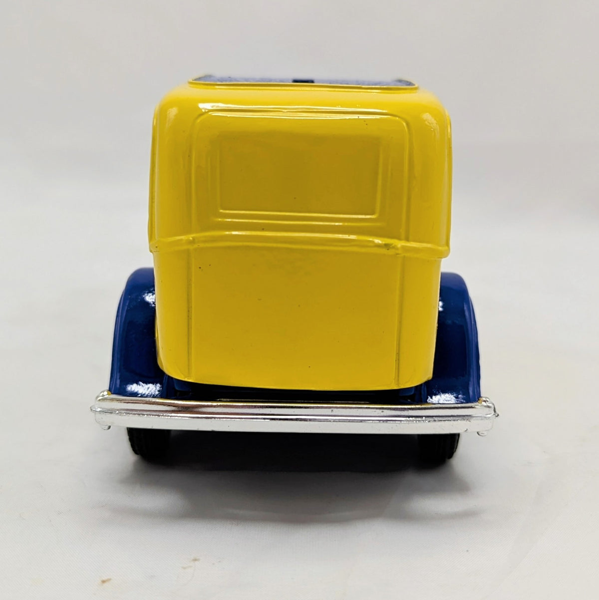 1991 ERTL 1932 Sunbeam Bread Delivery Truck Diecast Bank 1/25 image 5