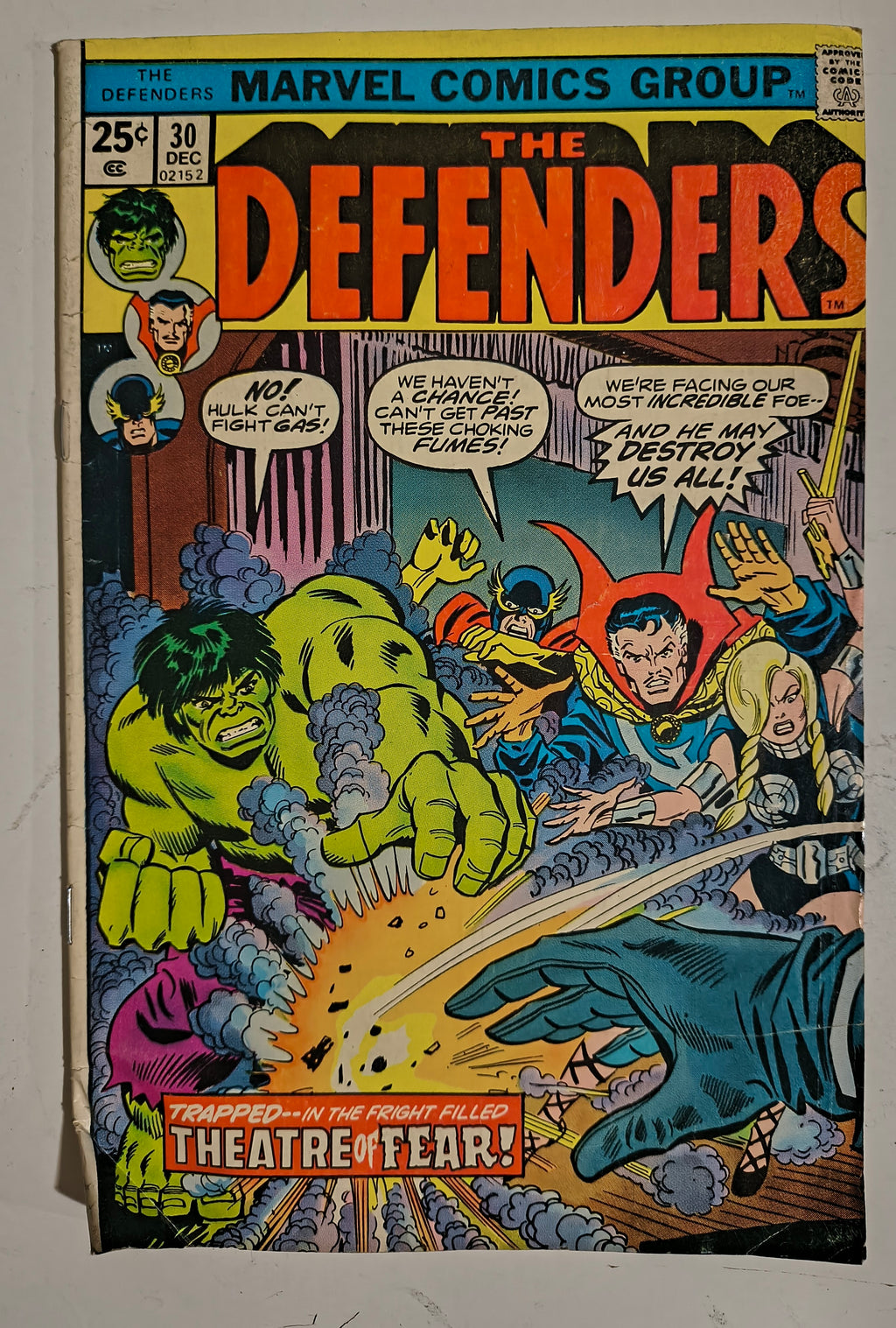 1975 Marvel Comics The Defenders # 30 Hulk Dr. Strange Silver Surfer