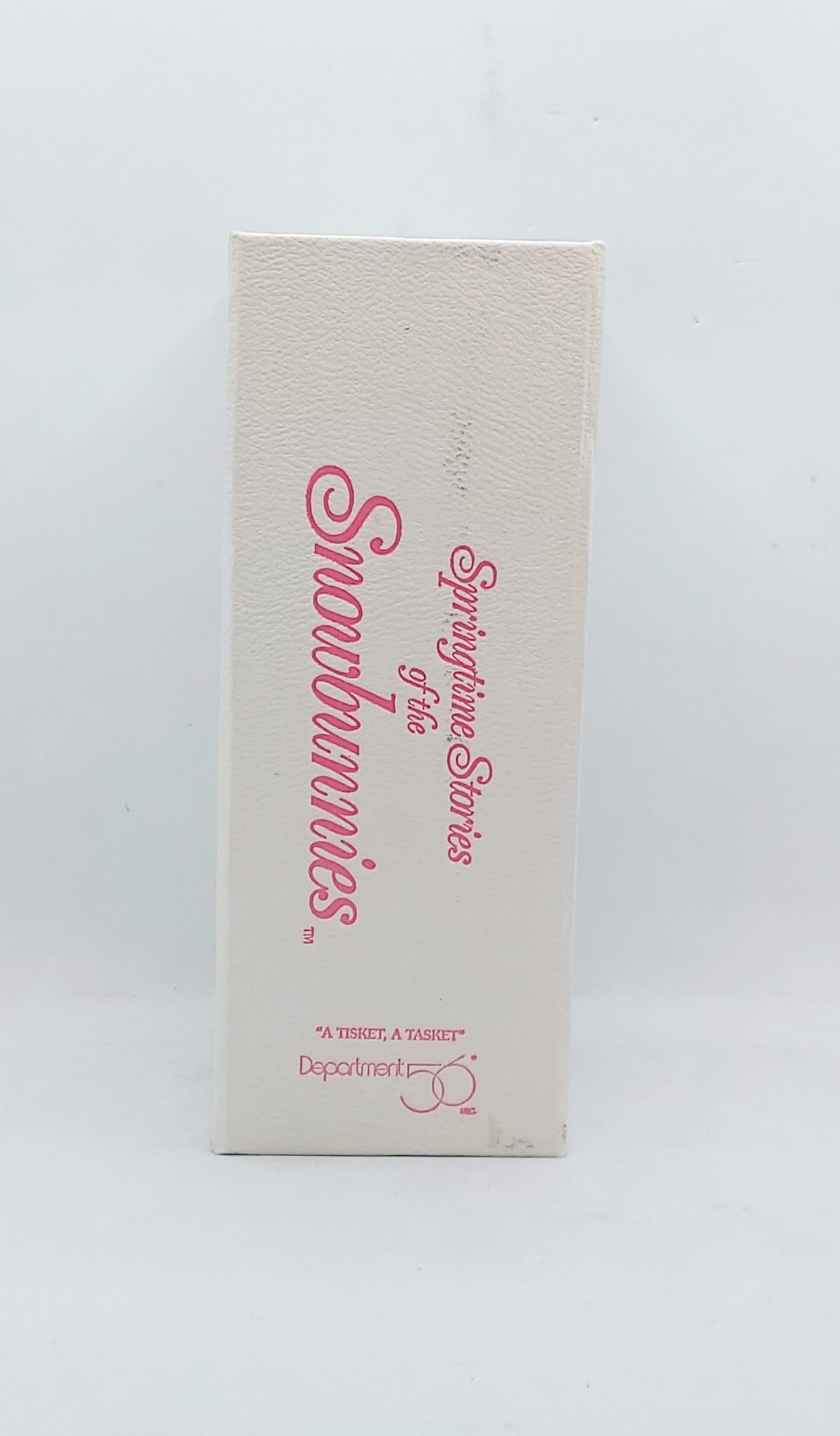 Department 56 Snowbunnies A Tisket, A Tasket Figurine image 2
