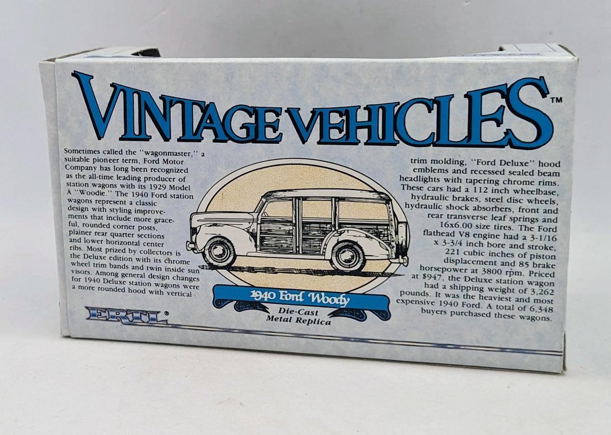 1985 ERTL Vintage Vehicles 1940 Ford Woody Whispering Lodge Pines #2517 1/43 image 2