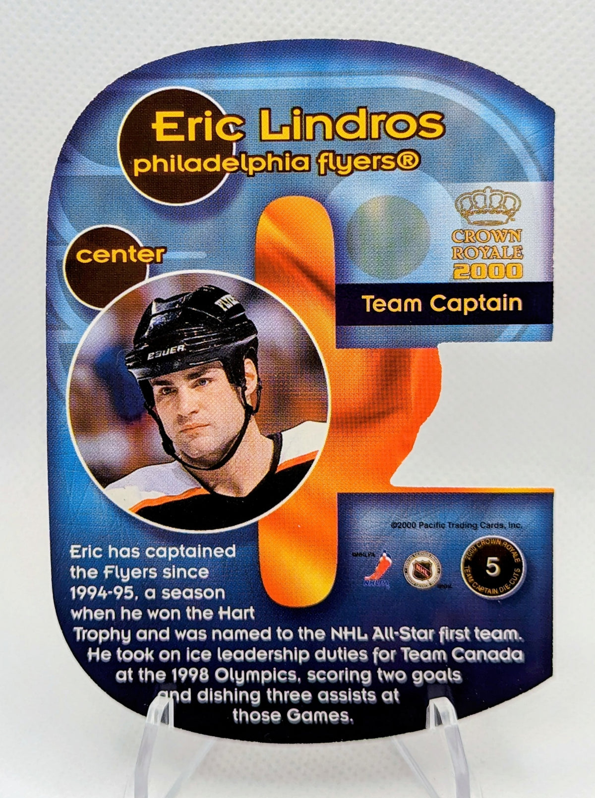 1999-00 Pacific Crown Royale Team Captain Die-Cuts Eric Lindros Flyers #5 image 2