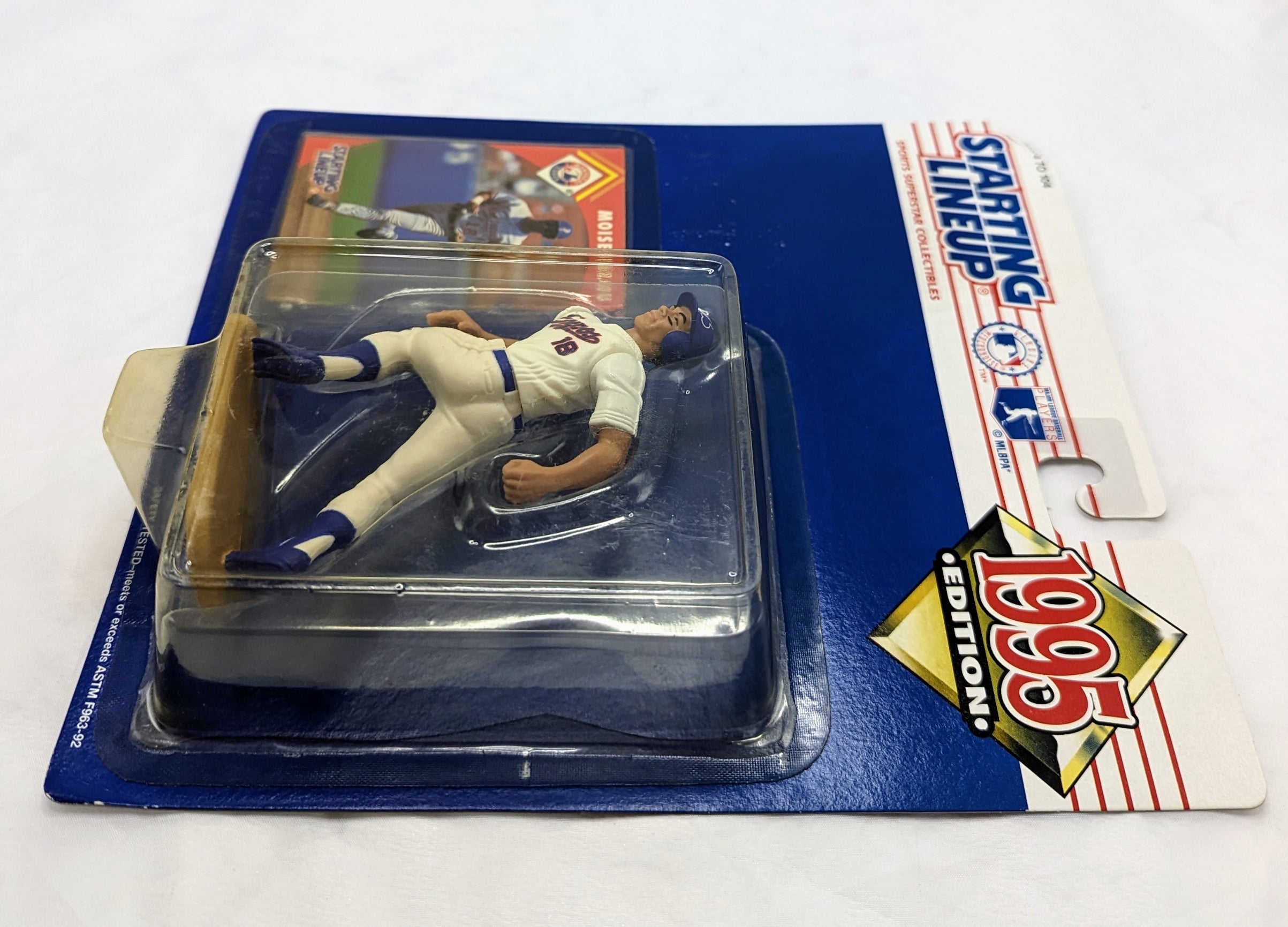 1995 Kenner Starting Lineup Moises Alou Montreal Expos Figure image 3