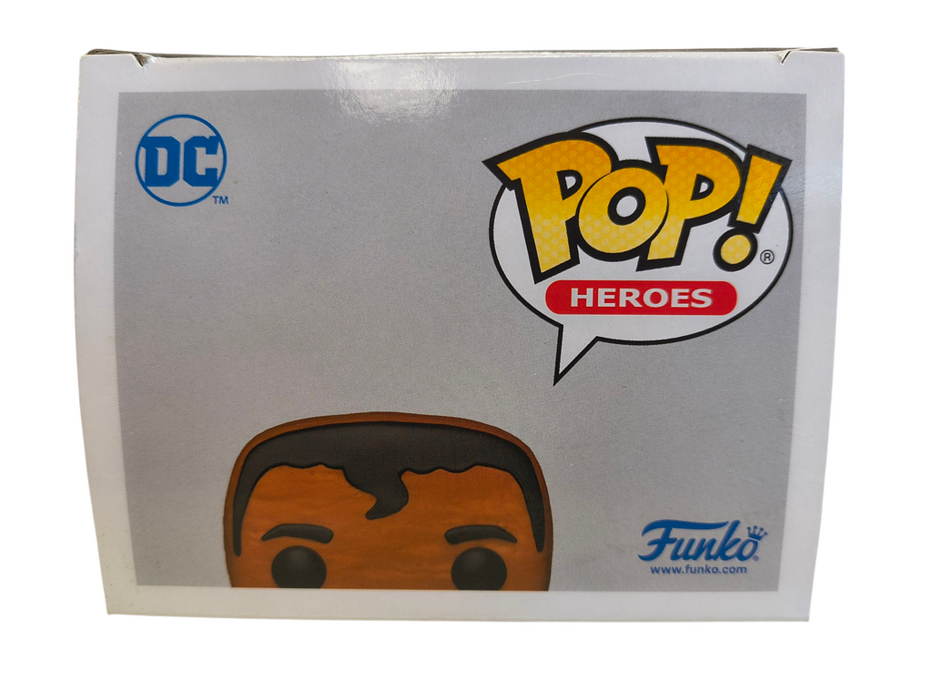 Funko Pop! Heroes DC Comics Super Heroes Gingerbread Superman #443 image 4