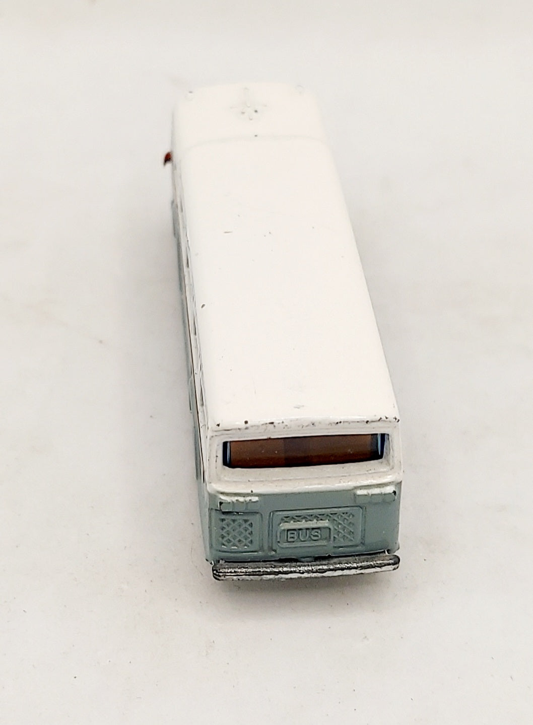 Tomica #41 FUJI Heavy Industries Semi Decker Tour Bus 1:148 Scale Vintage Japan image 3