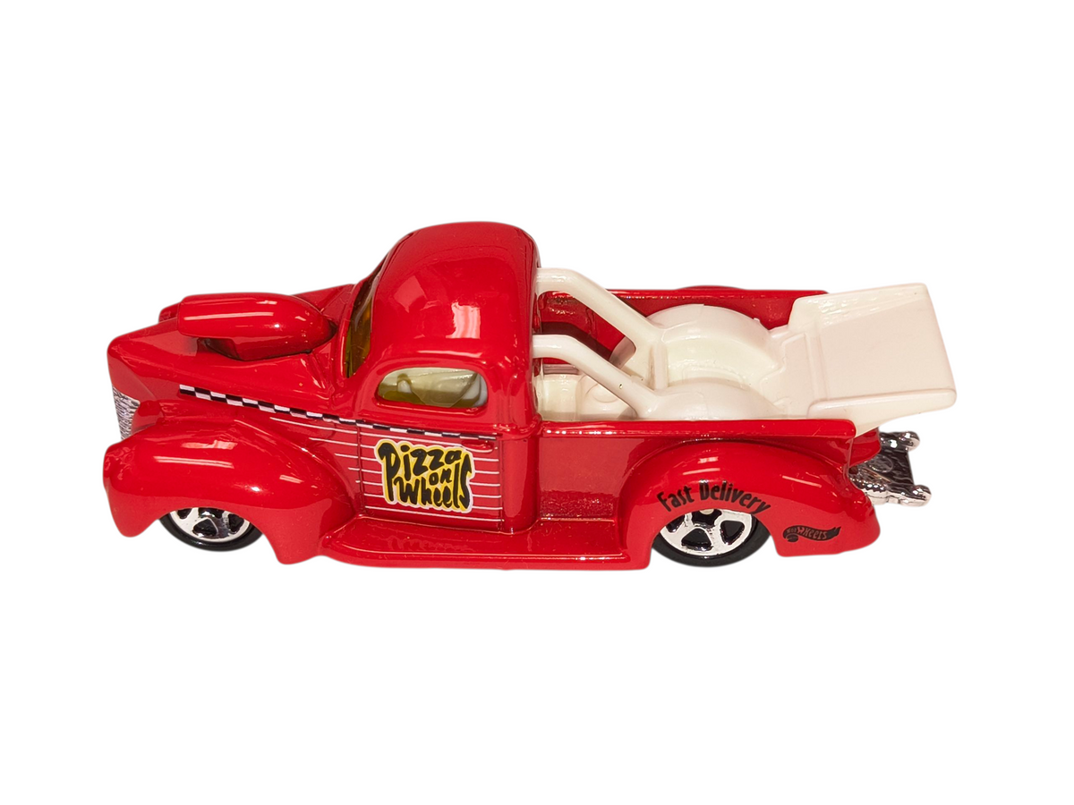 1997 Mattel Hot Wheels '40 Ford Pizza on Wheels Red Die-Cast Truck image 3