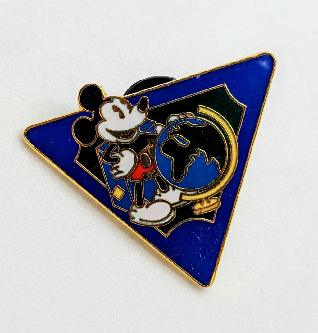Vintage Walt Disney World Epcot Around The World In A Day Pin