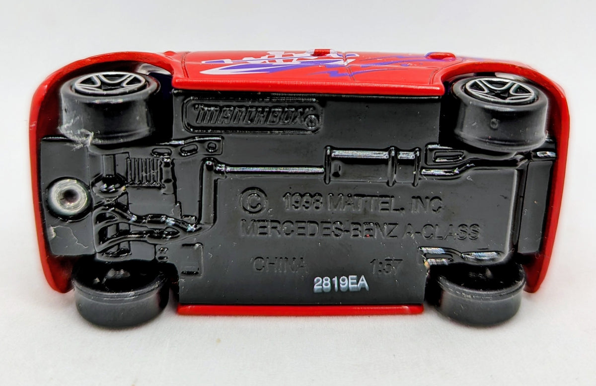 1999 Matchbox Mercedes A-Class Red Wilderness Adventure Collector No. 56 image 4