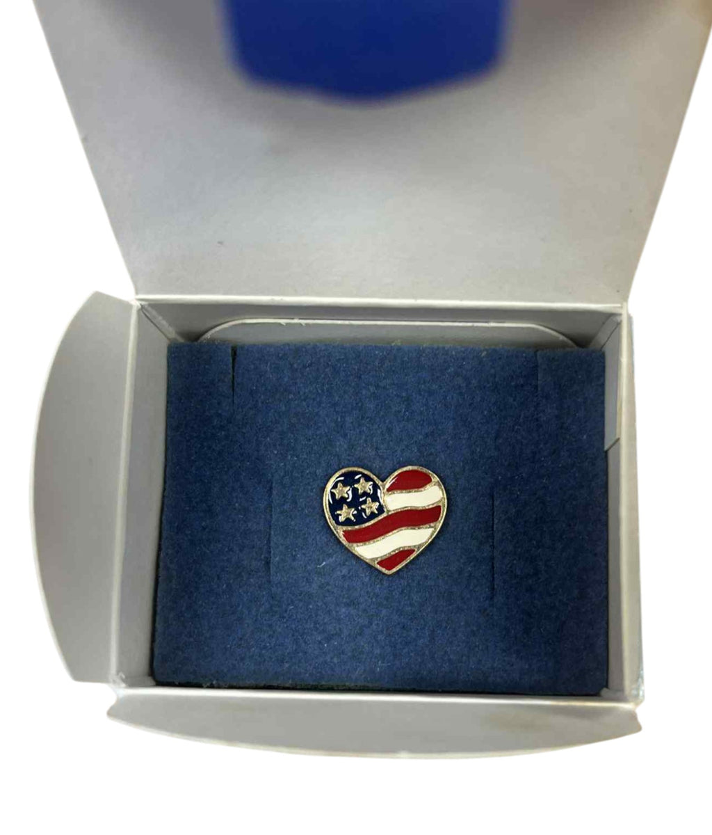 2001 Avon Patriotic Pin Heart Shaped US American Flag USA - DT