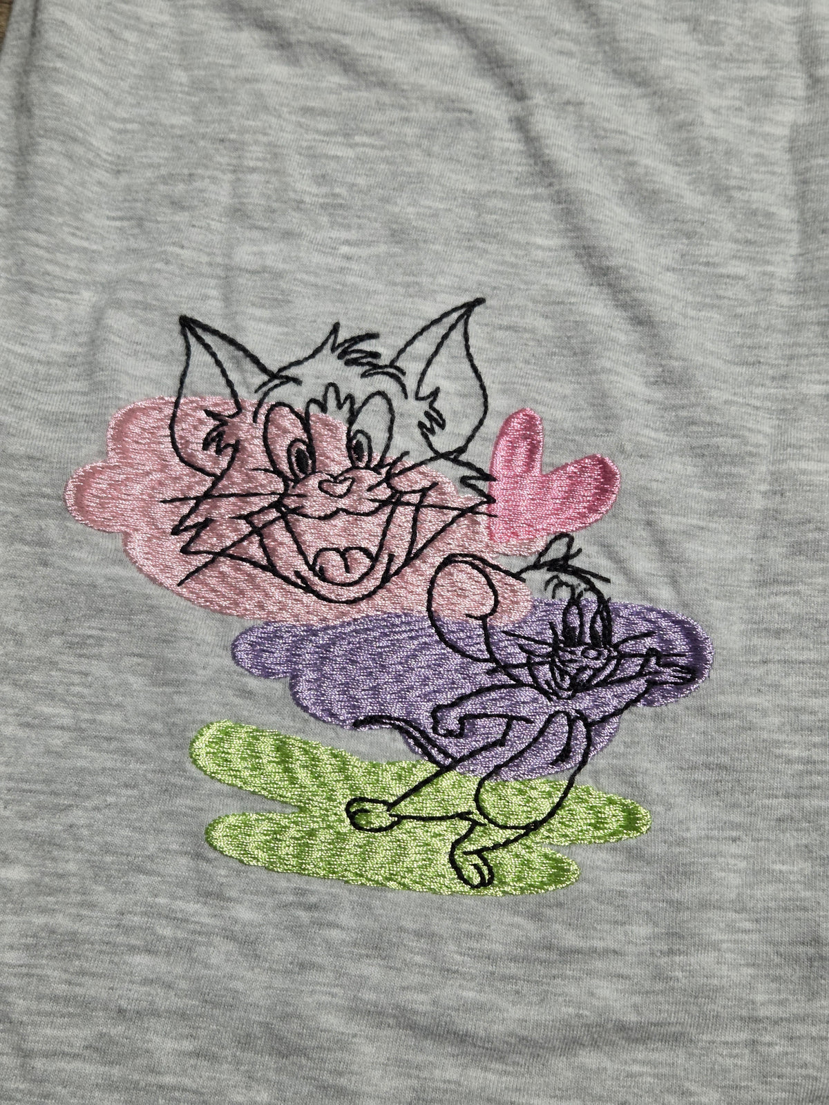 Freeze Hanna Barbera Tom & Jerry Embroidered Double Sided Grey Pastel T-Shirt XL image 4