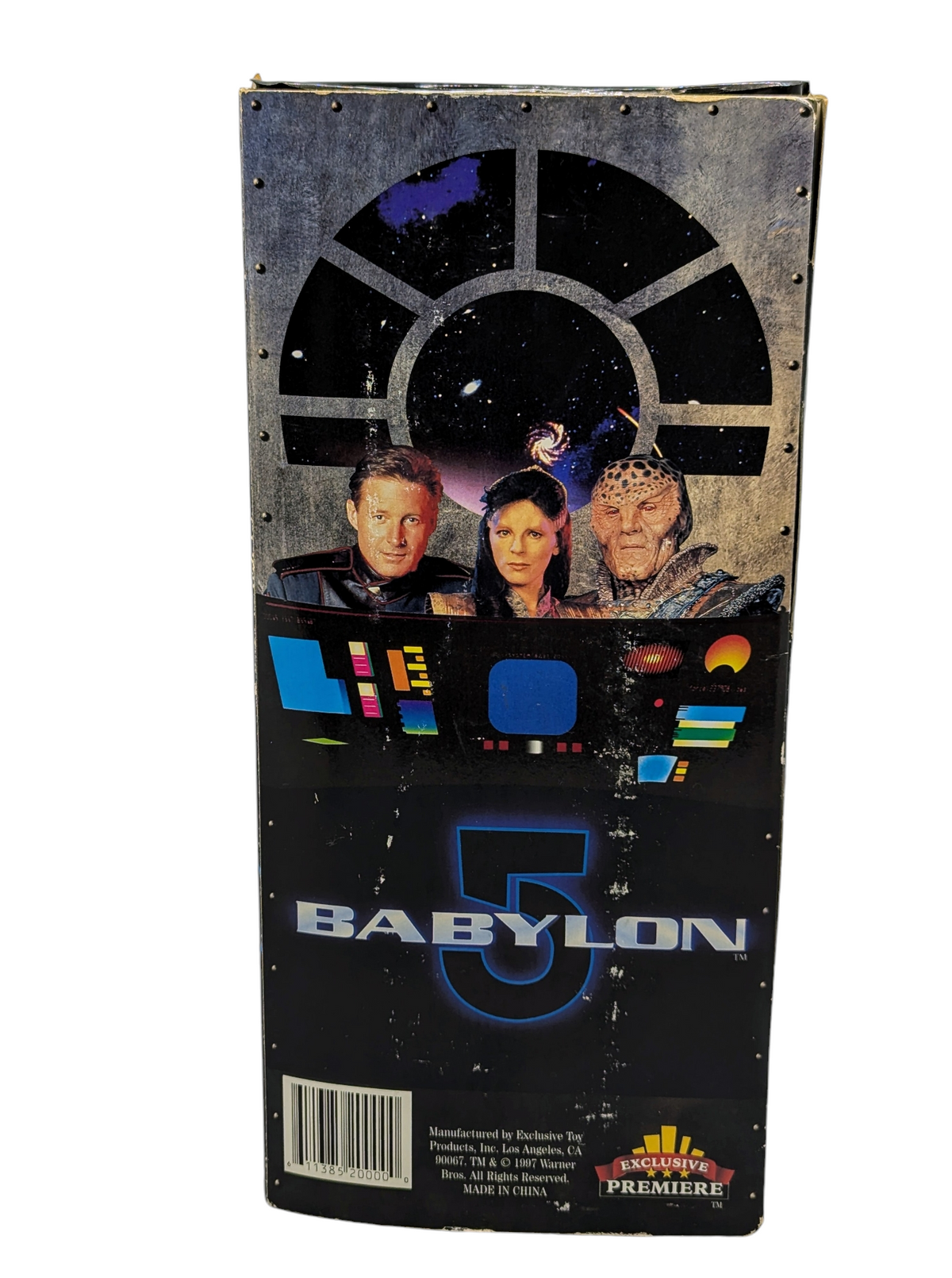 1997 Exclusive Premiere Babylon 5 Captain John Sheridan 9" Figure image 2