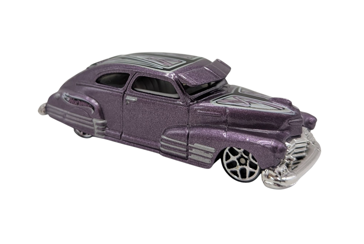 2003 Hot Wheels 2004 First Editions 1947 Chevy Fleetline Purple Diecast - Loose image 2