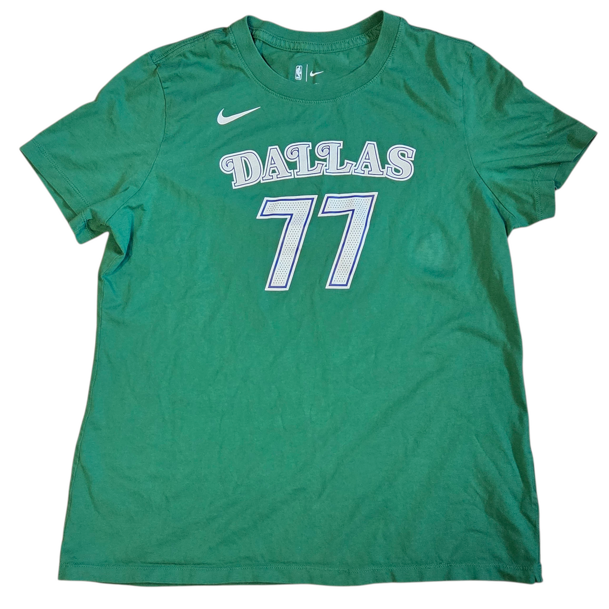 Nike Luka Doncic Dallas Mavericks Classic Edition Green #77 T-Shirt Youth Large