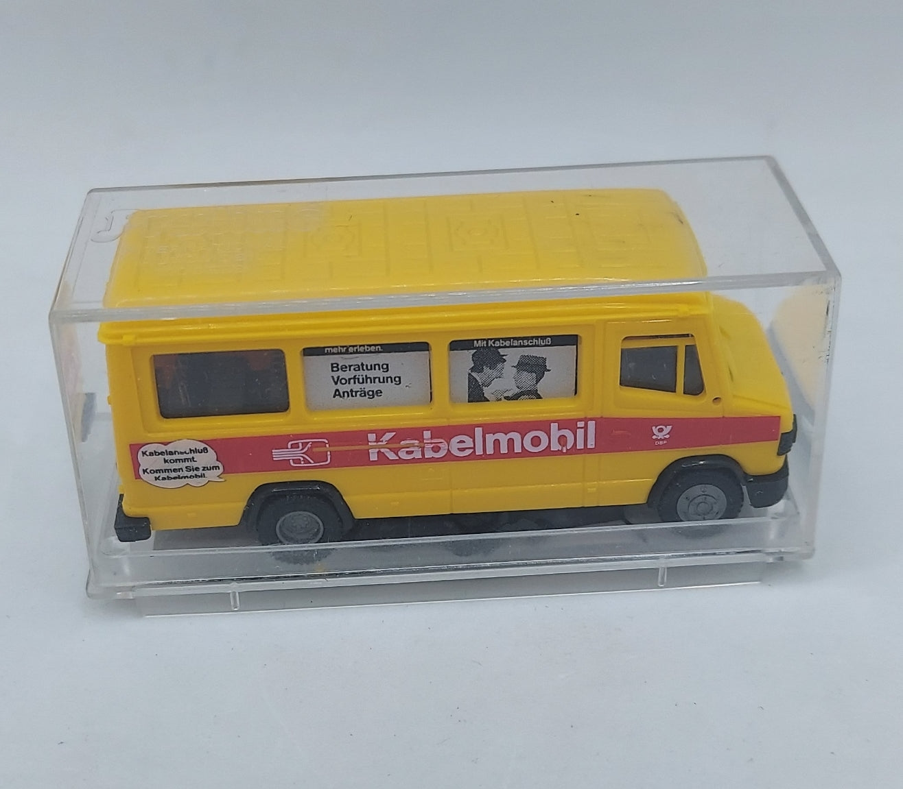 1995 Praline Mercedes Kabelmobile Delivery Van 1/87 - Yellow