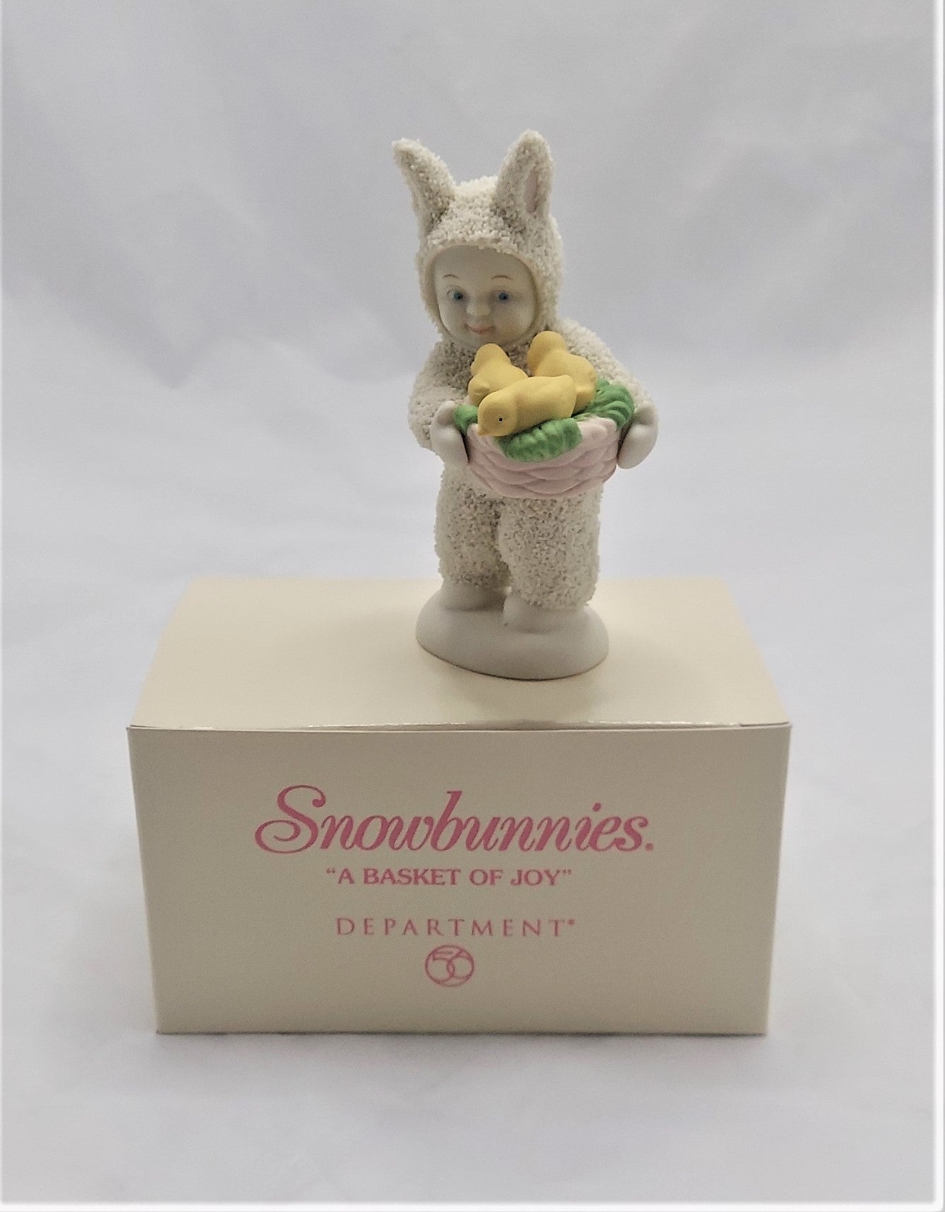 2001 Department 56 Snowbunnies A Basket Of Joy Figurine