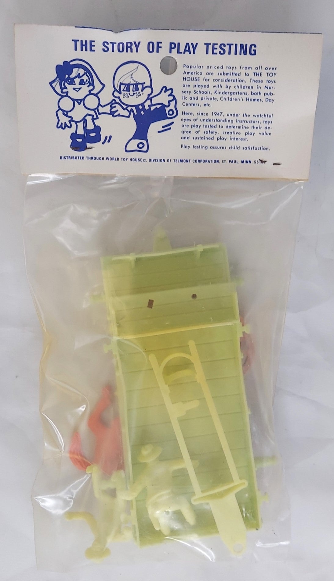1960's Plastic The Toy House Western Buckboard Wagon Set Orange/Yellow image 2
