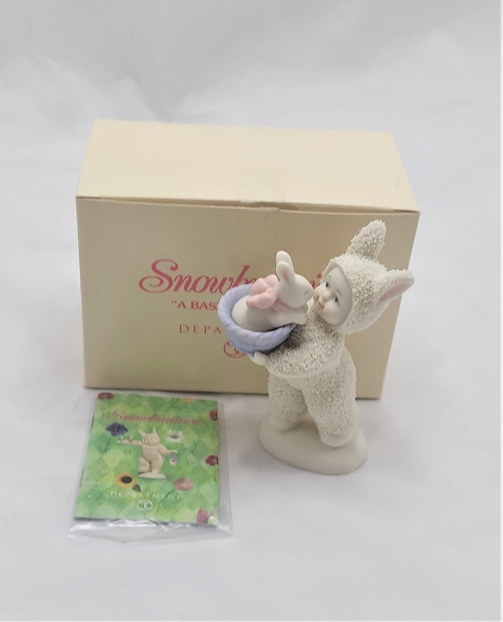2002 Department 56 Snowbunnies A Basket Of Love Figurine