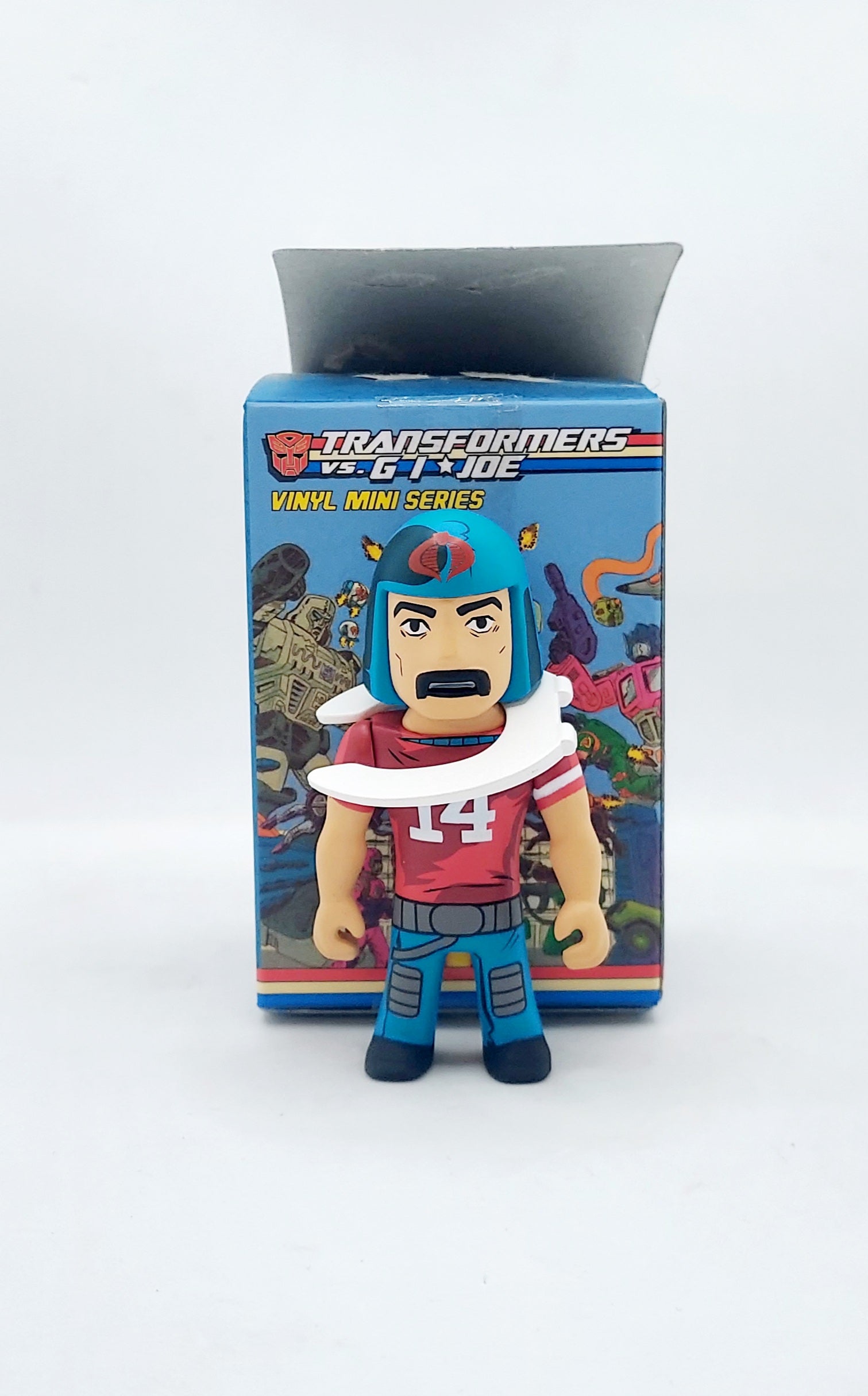2017 Hasbro Kidrobot Transformers vs G.I. Joe: Bazooka 2/24
