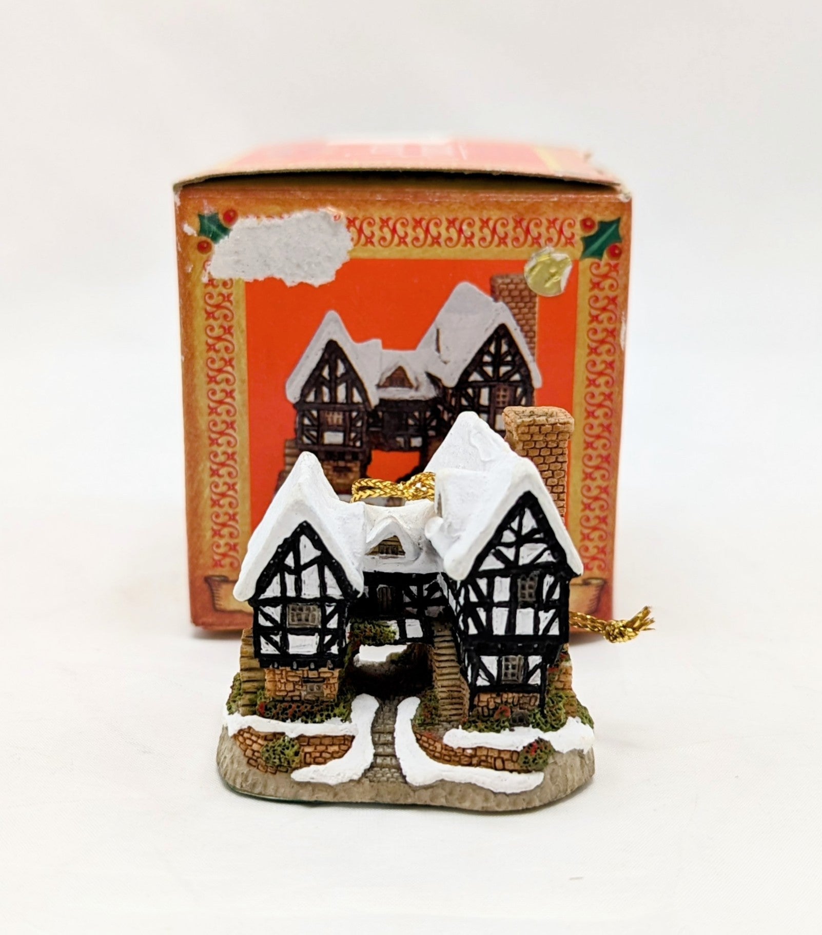 Vintage 1992 David Winter Cottages Tudor Manor House Christmas Ornament