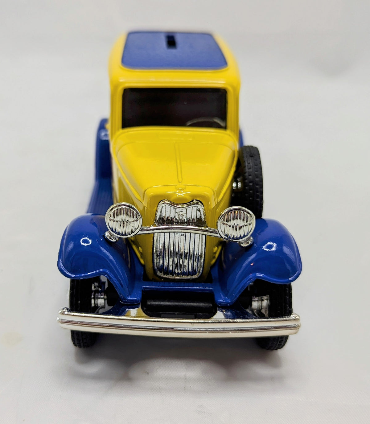 1991 ERTL 1932 Sunbeam Bread Delivery Truck Diecast Bank 1/25 image 2