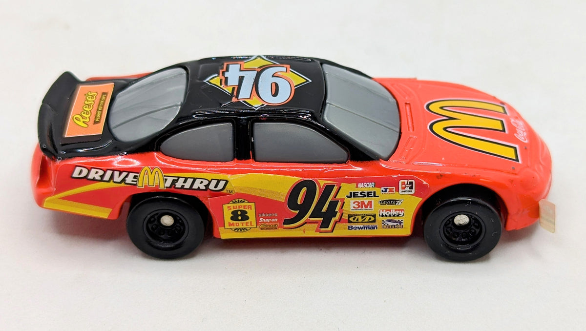 1999 Hot Wheels McDonald's Drive Thru Plastic Toy Car image 2
