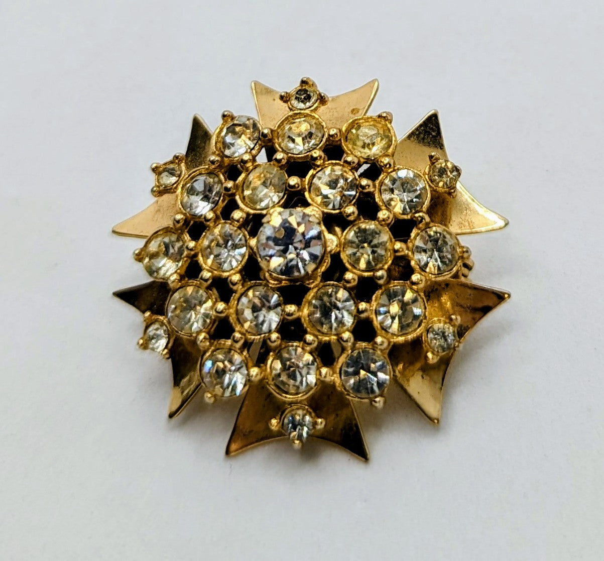 1940s Rhinestone Brooch/Pendant Gold Toned