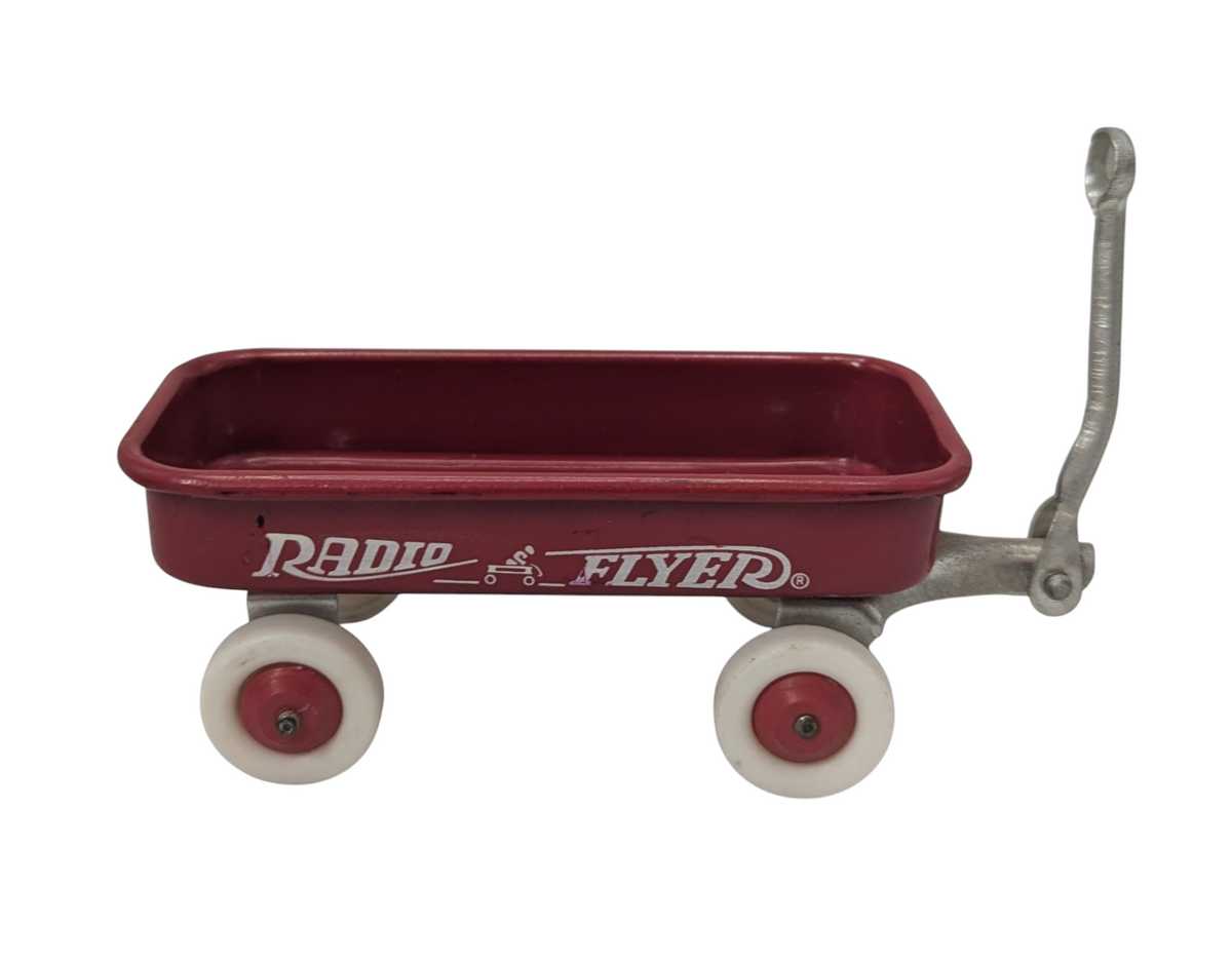 1990 Vintage Radio Flyer Miniature Doll Toy 4" Red Wagon image 2