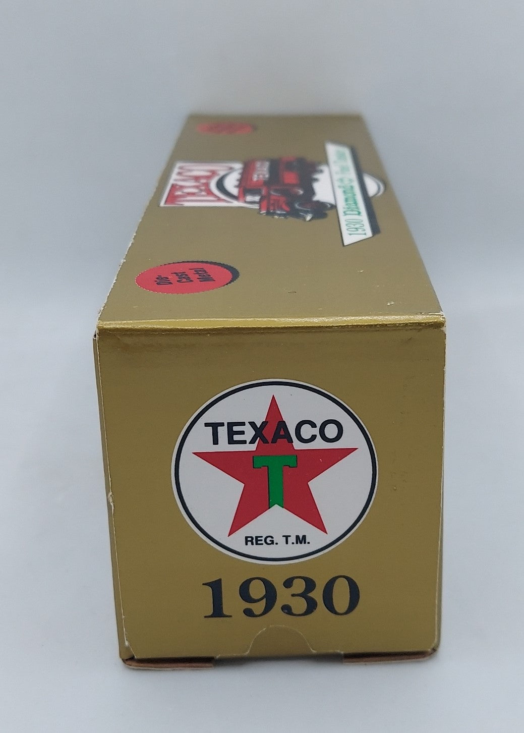 1990 ERTL Collector Series Texaco Diamond Fuel Tanker Bank image 5