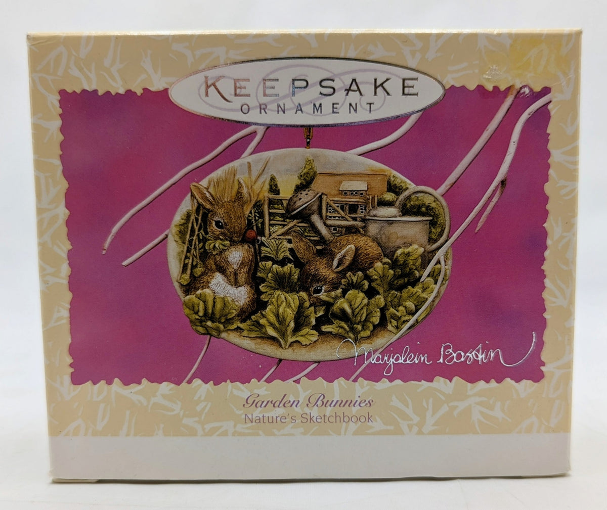 1997 Hallmark Keepsake Garden Bunnies Nature's Sketchbook Ornament