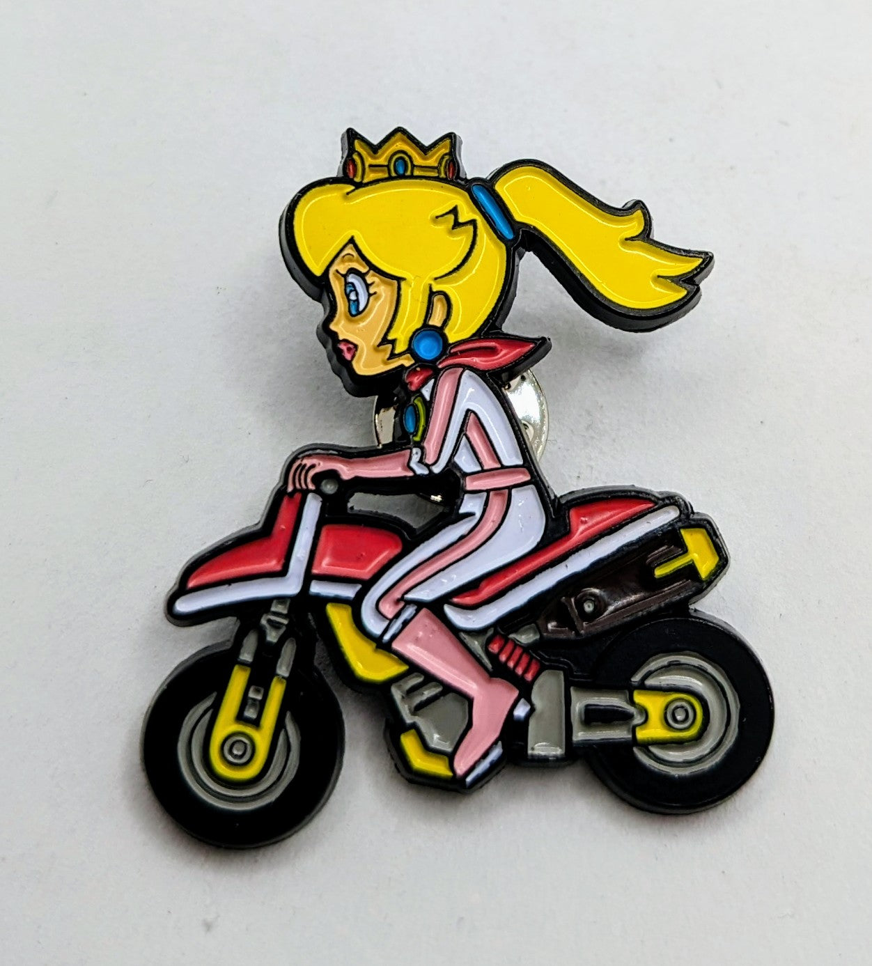 Nintendo PowerA Mario Kart Collector Pins Series 2 Princess Peach