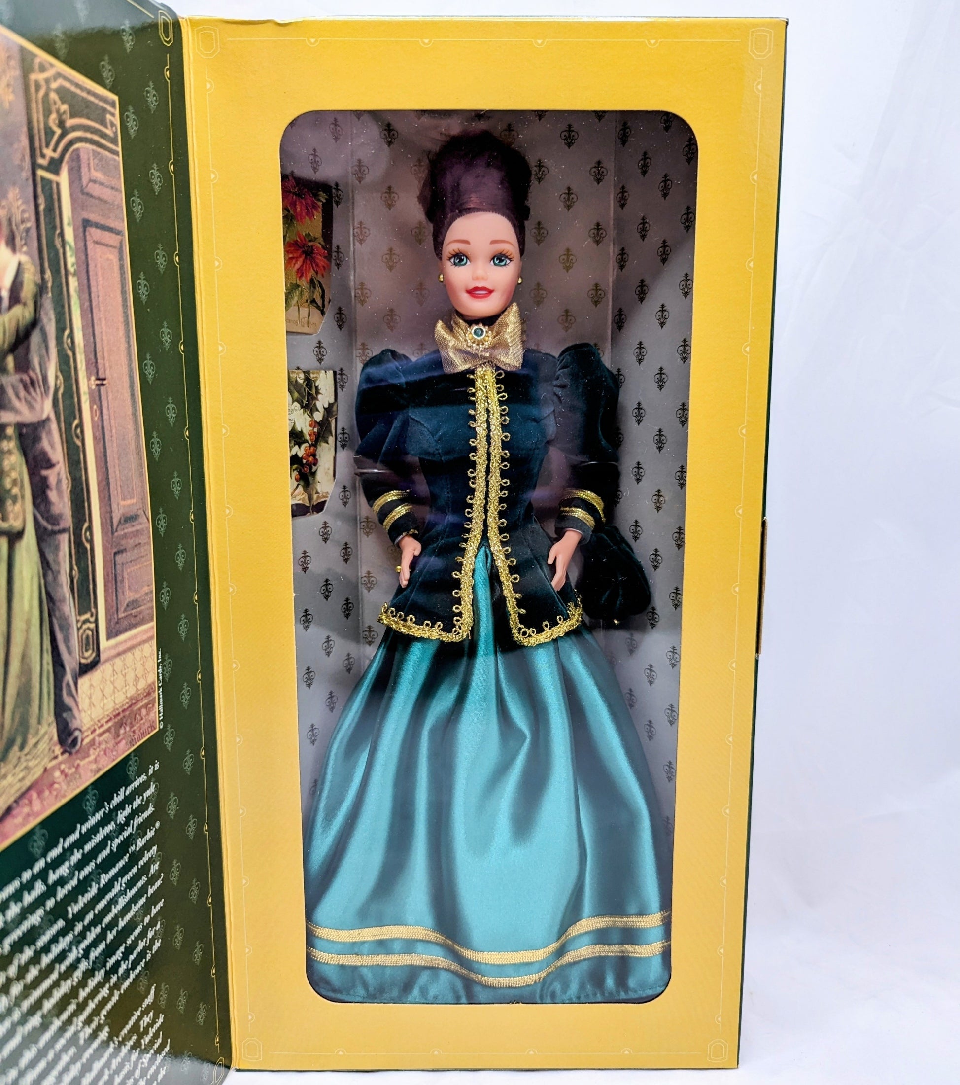 1996 Mattel Hallmark Barbie Yuletide Romance Doll Special Edition #15621