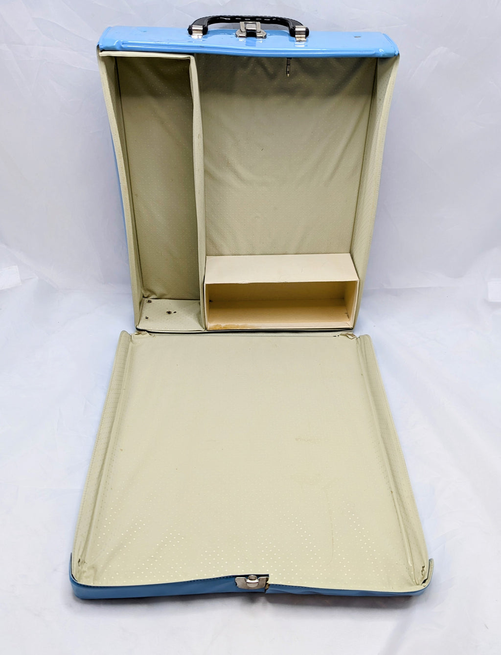 1962 Barbie Ponytail Carrying Case image 10