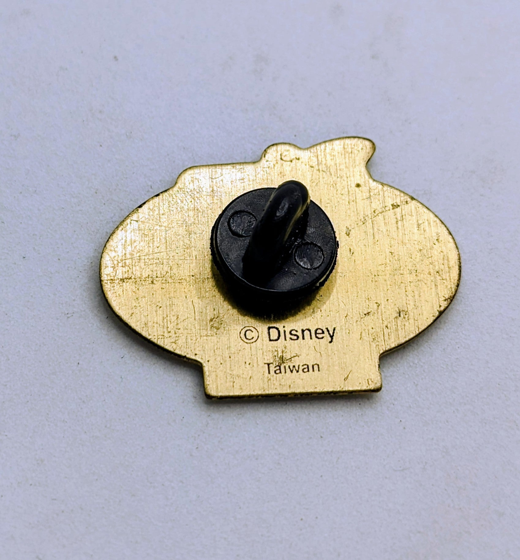 Vintage Disney Vacation Club Official Member Pin image 2