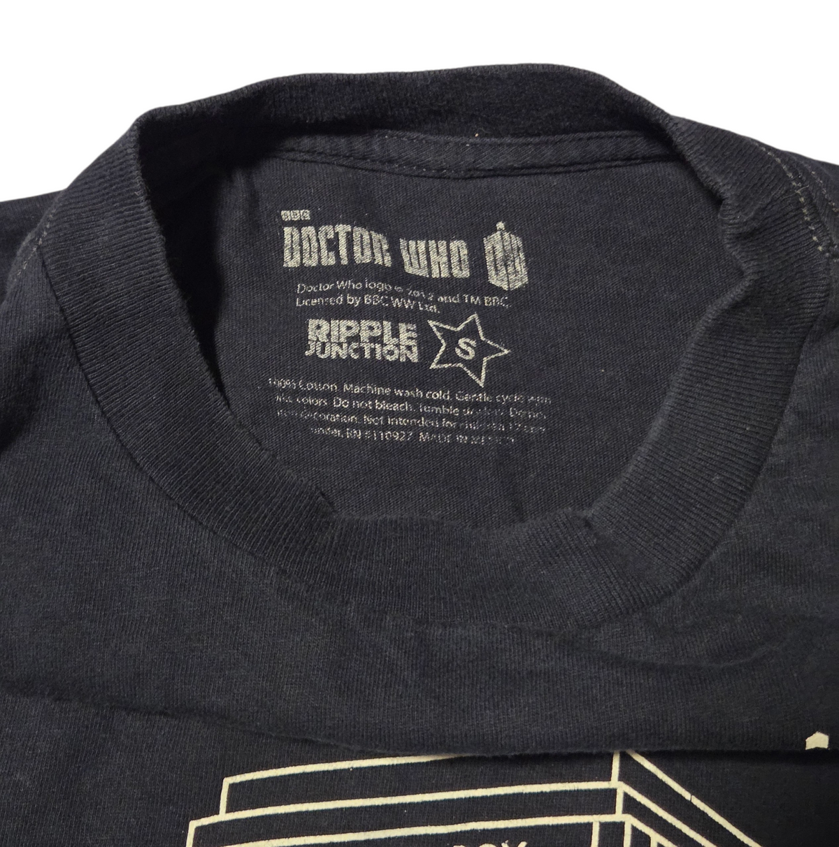 2012 Ripple Junction Doctor Who Tardis Police Box T-Shirt Size Small image 3
