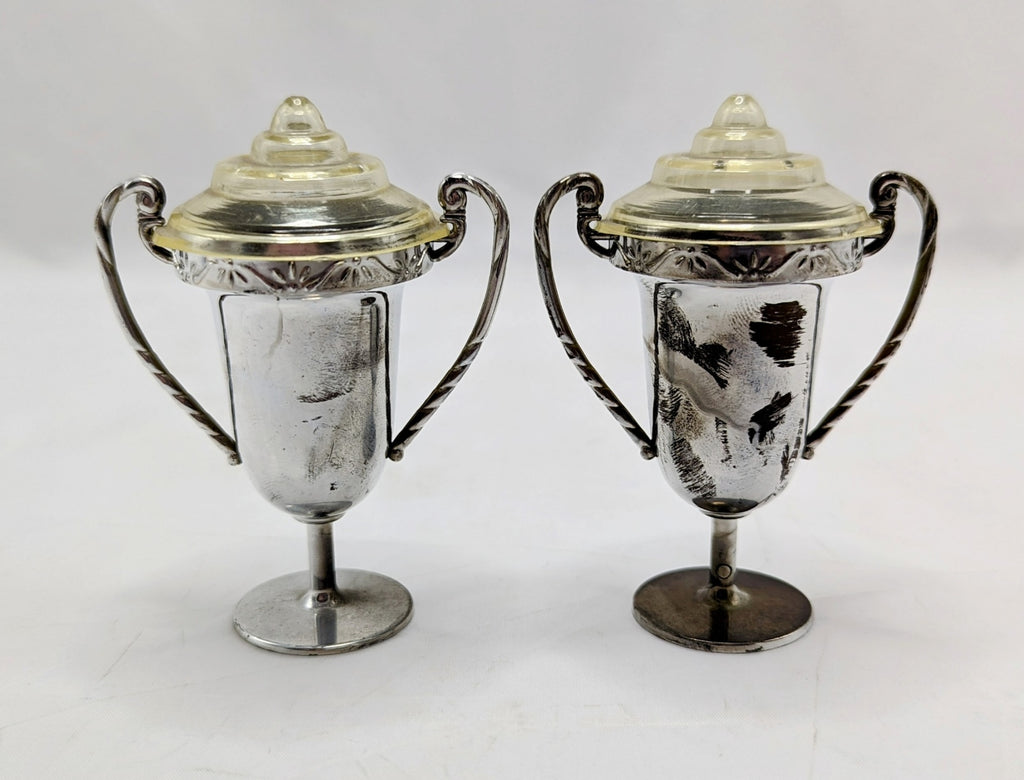 Silver Plastic Trophy Cup Salt & Pepper Shakers image 2