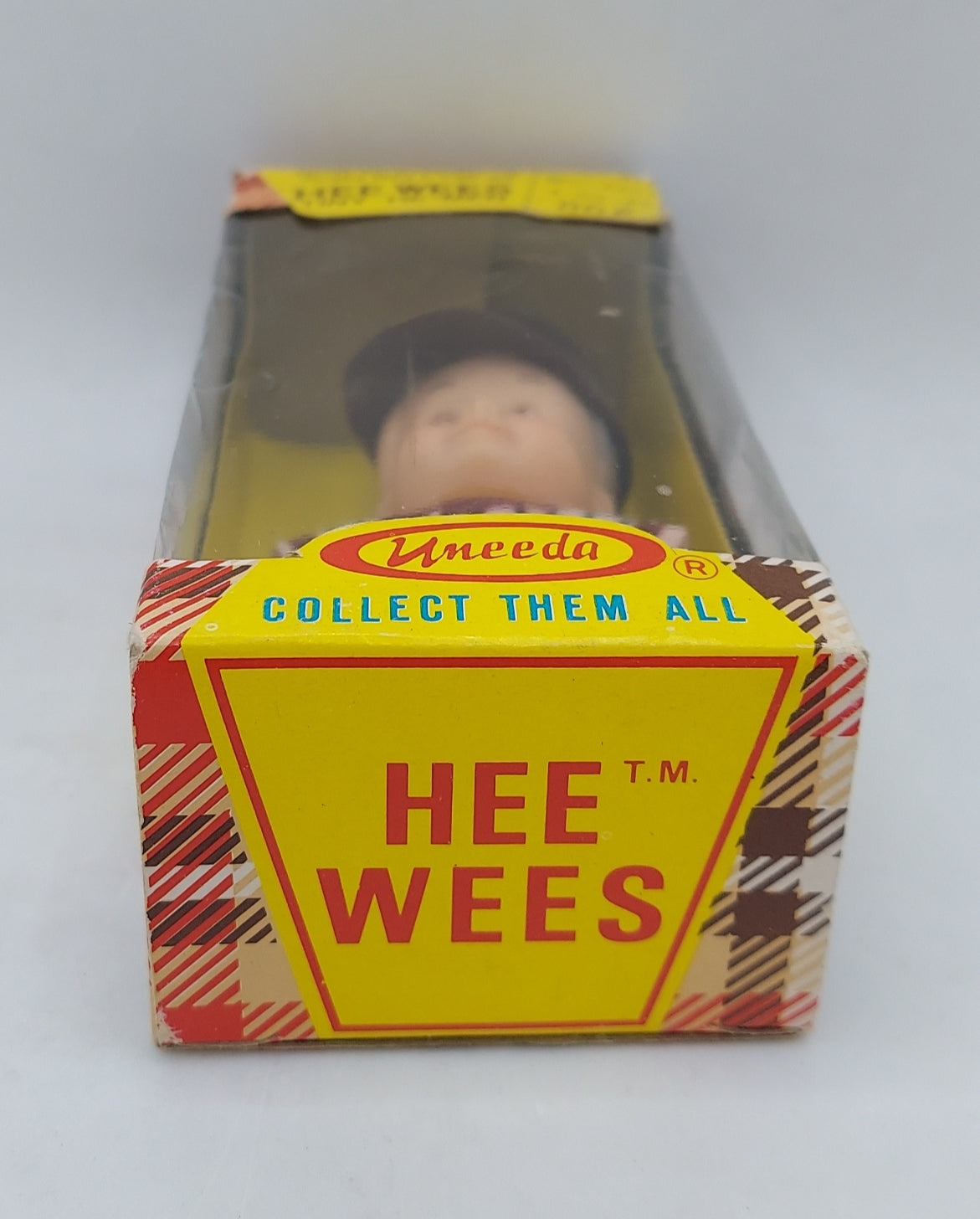 1974 Uneeda Hee Wees Tiny He-Men Baseball Player image 2
