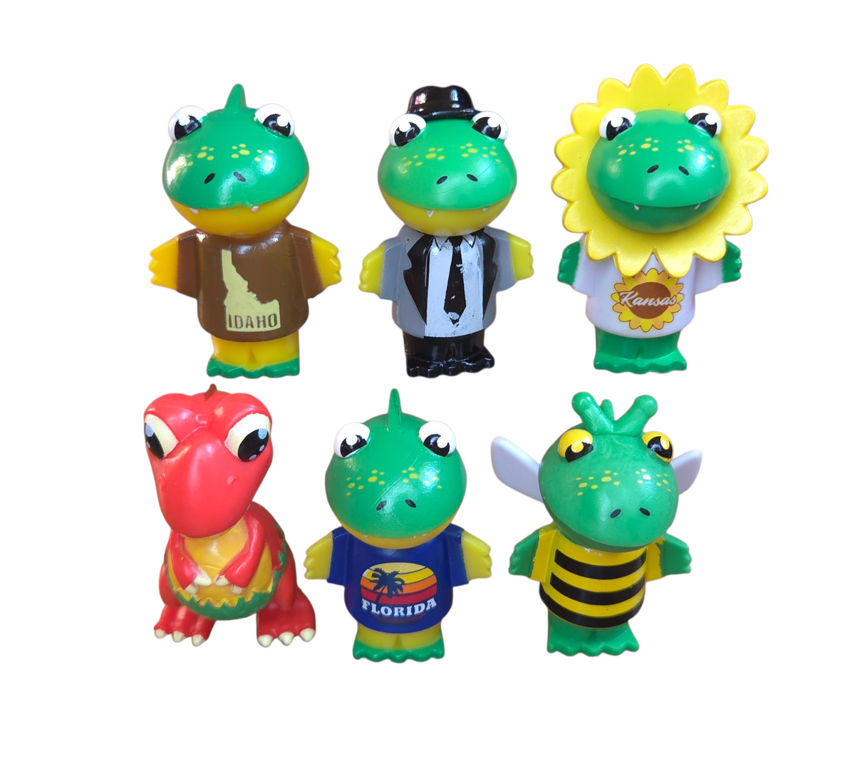 Ryan's World Assorted Figures Lot of 55 Characters Penguins, Lizards, Bears+ image 3
