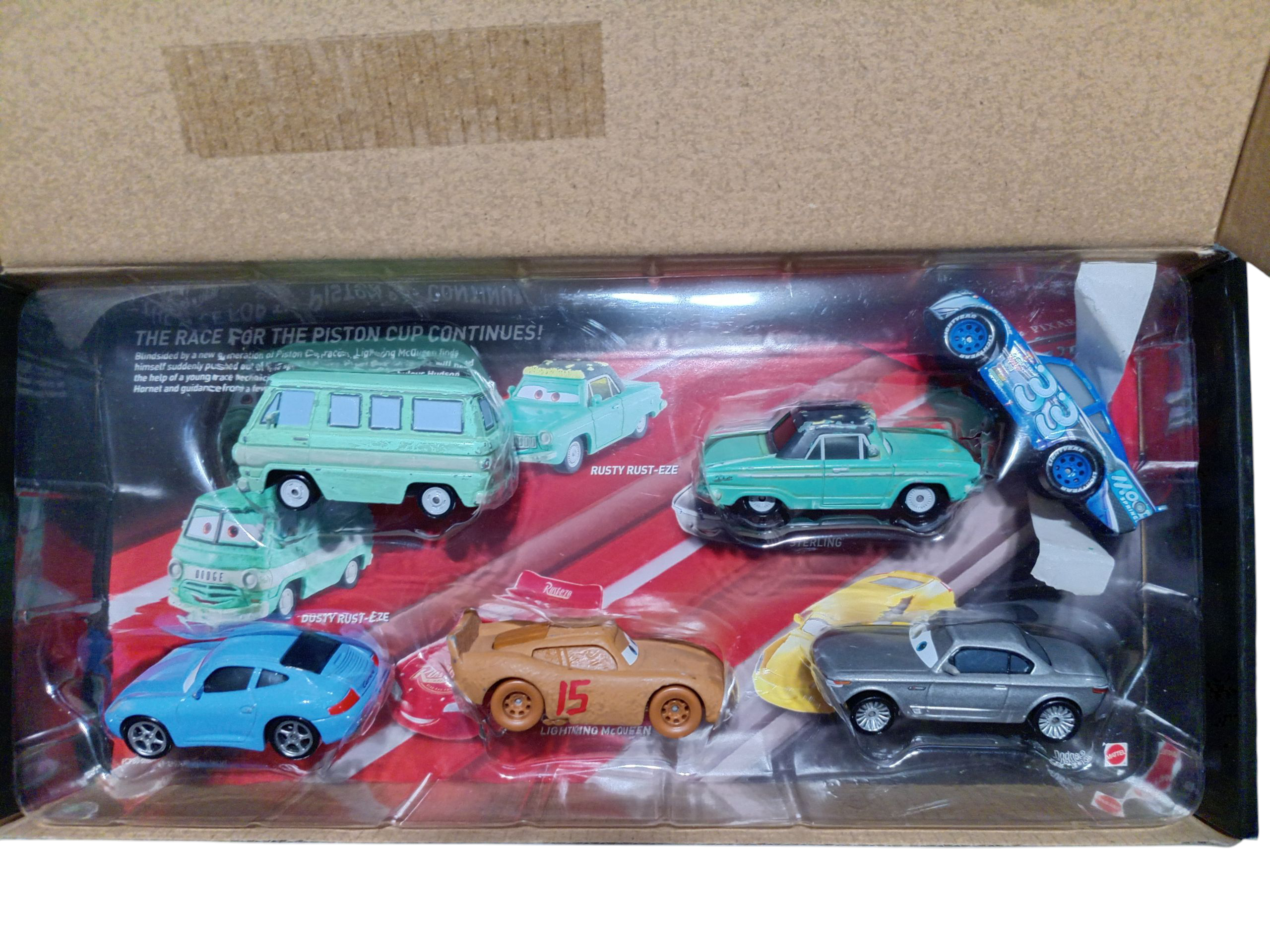 2016 Mattel Disney Pixar Cars 3 - 5 Die Cast Cars Vehicle Box Set + 1 Extra