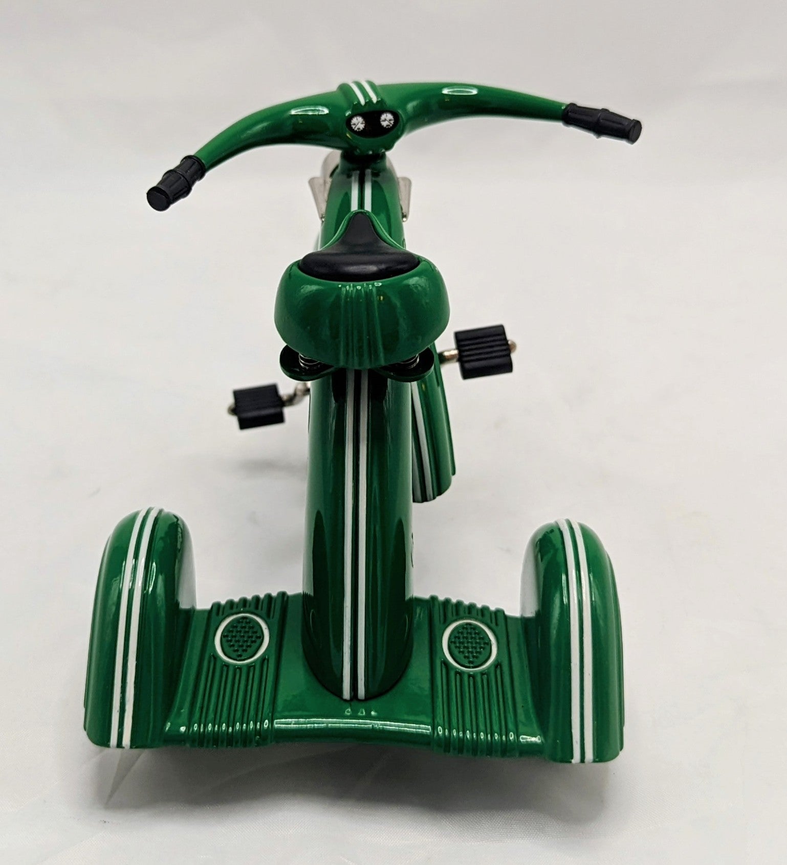Hallmark Kiddie Car Sidewalk Cruisers 1935 Steelcraft Streamline Velocipede image 4