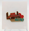 Reno Nevada Dice Gold Souvenir Gift Enamel Lapel Pin