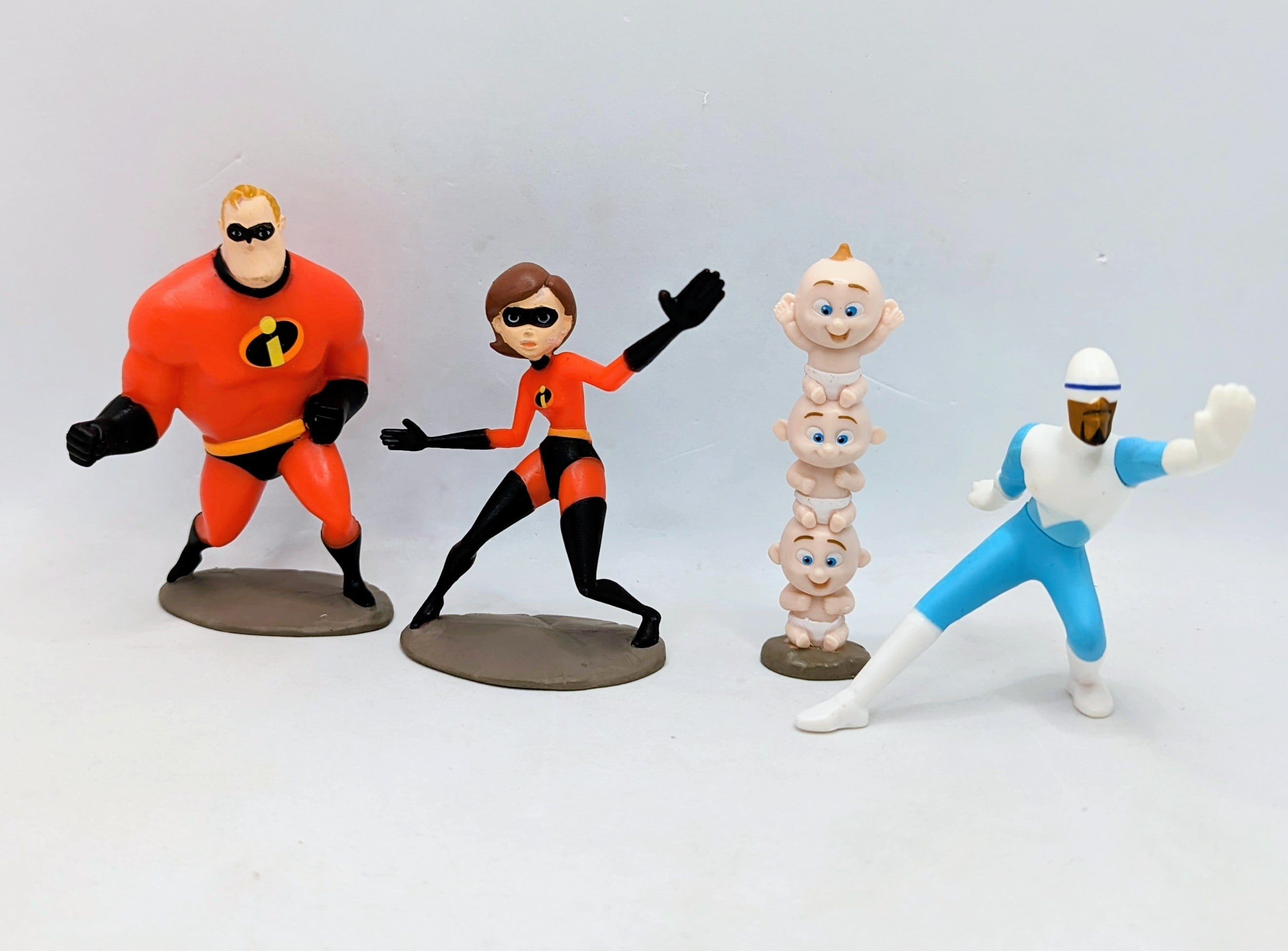 Jakks Pacific Disney The Incredibles 4 PVC Figure Mixed Lot