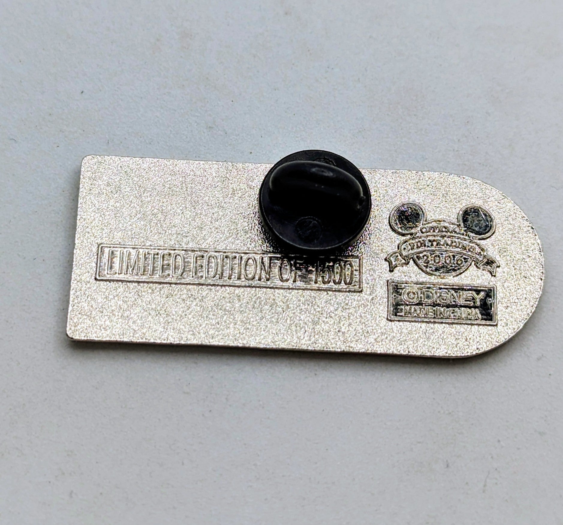 2006 My First Walt Disney World Marathon Mickey LE 1500 Retired Disney Pin image 2